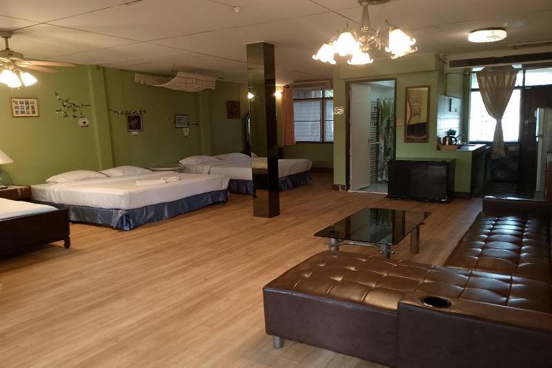 Riviera Resort pattaya