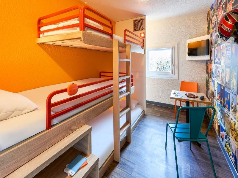 Hotel F1 Saint Denis Stade image
