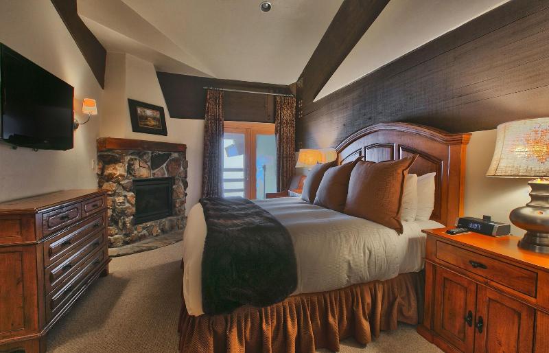 Stein Eriksen Lodge image