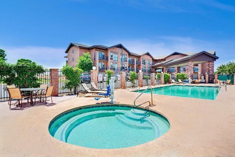 Hotel Days Inn & Suites by Wyndham Page Lake Powell