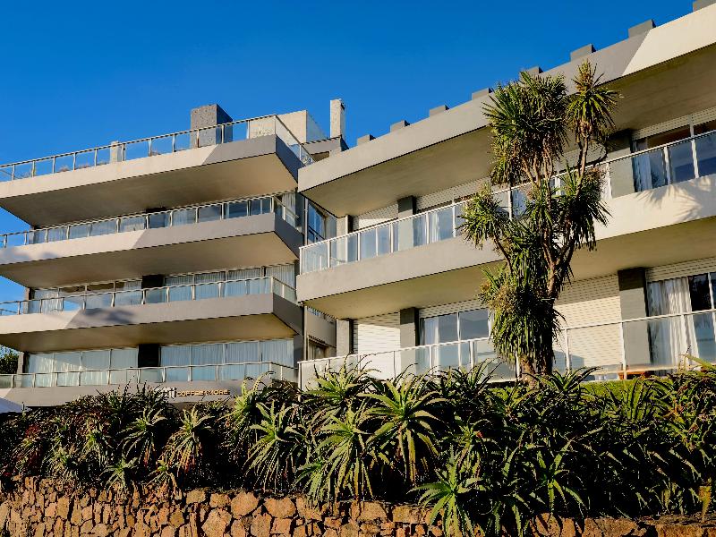 Baie Des Anges Apart Hotel & Spa image