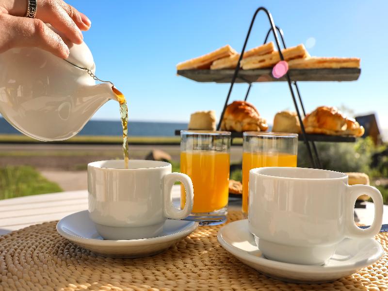 Baie Des Anges Apart Hotel & Spa image