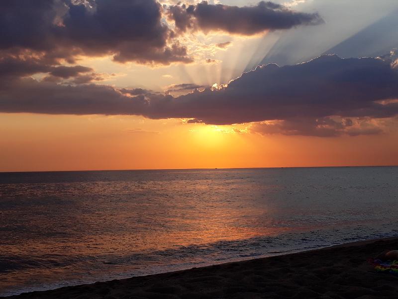 Baie Des Anges Apart Hotel & Spa image