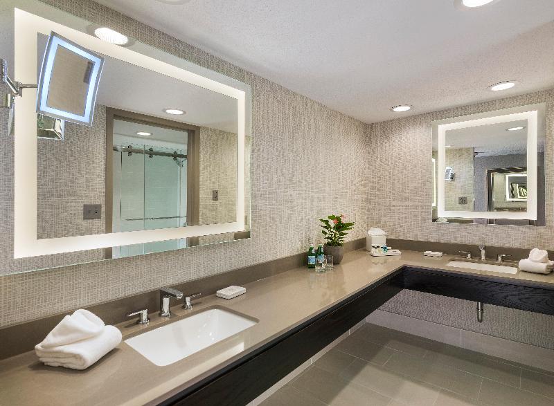 Crowne Plaza Providence - Warwick Airport image