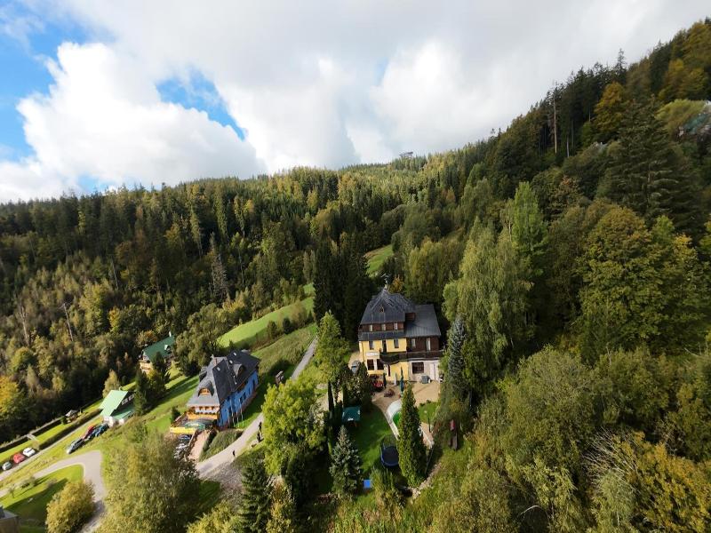 Hotel Lucni Dum image