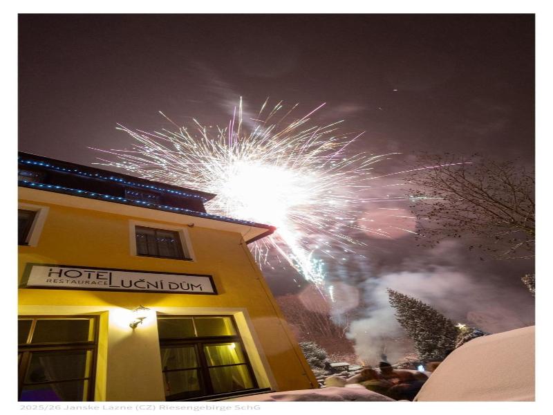 Hotel Lucni Dum image