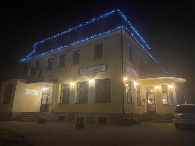 Hotel Lucni Dum image