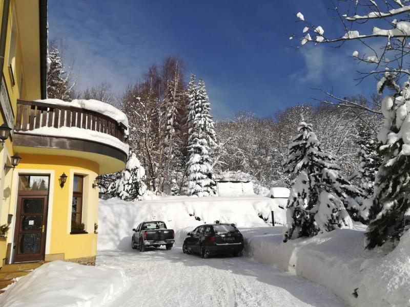 Hotel Lucni Dum image