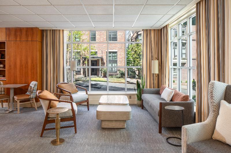 Park Lane Suites & Inn image