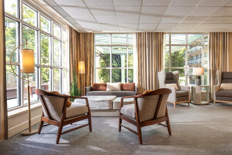 Park Lane Suites & Inn image