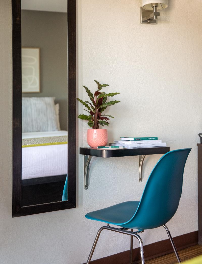 Park Lane Suites & Inn image