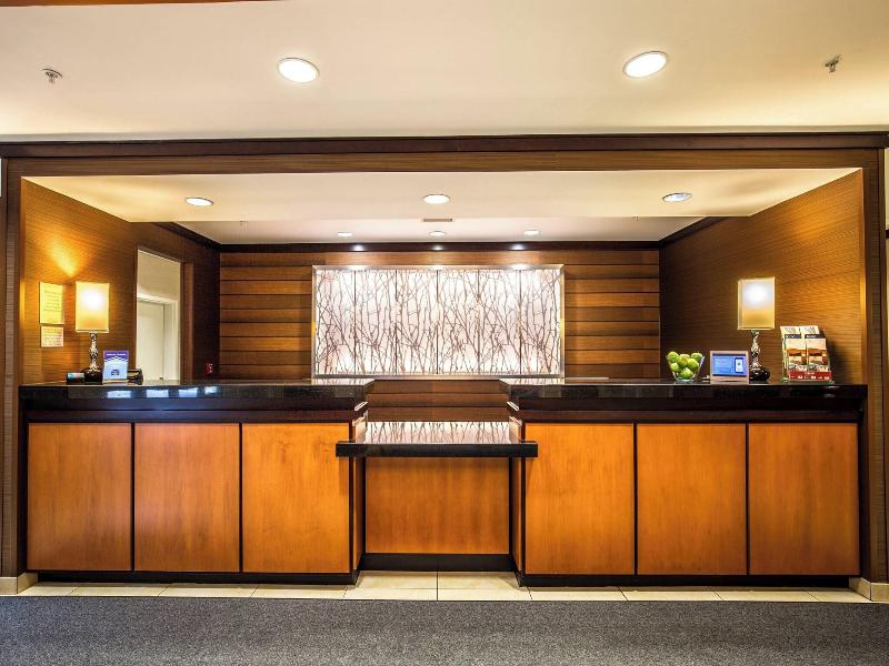 Fairfield Inn Suites Portsmouth Exeter image