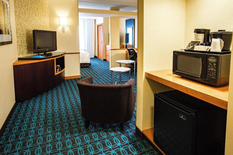 Fairfield Inn Suites Portsmouth Exeter image