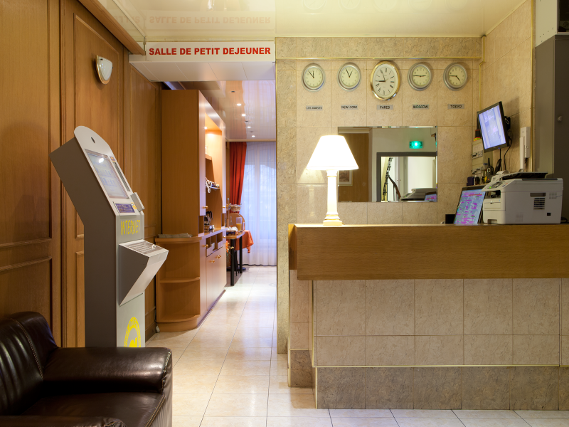 Hotel Cosmotel Marais Republique Paris image