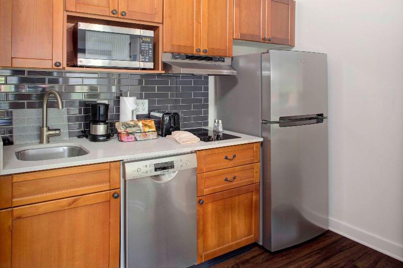Hyatt House Parsippany-East image