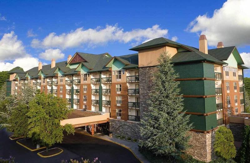 Grand Smokies Resort Lodge image