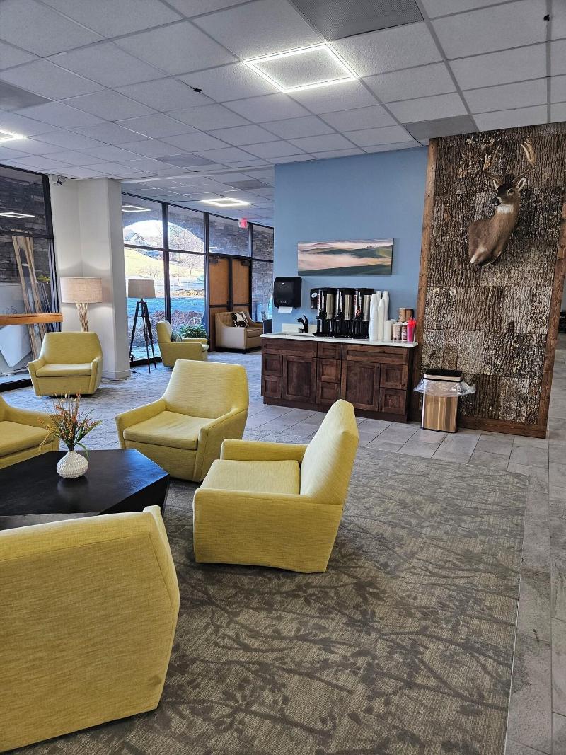 Grand Smokies Resort Lodge image