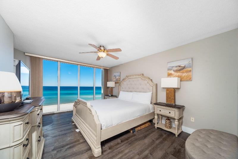 Long Beach Resort image