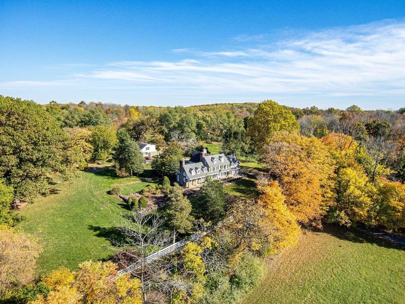 Chimney Hill Farm Estate image