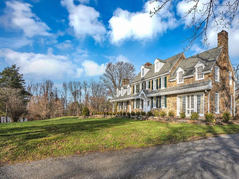 Chimney Hill Farm Estate image