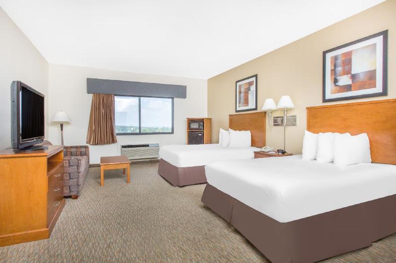Days Inn by Wyndham Phenix City Near Fort Moore image