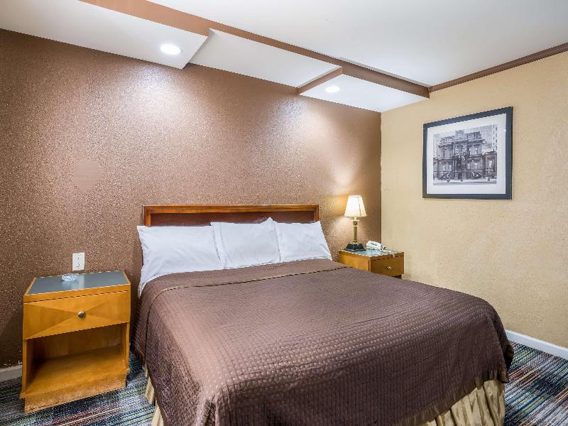 Knights Inn Philadelphia Area/Trevose image