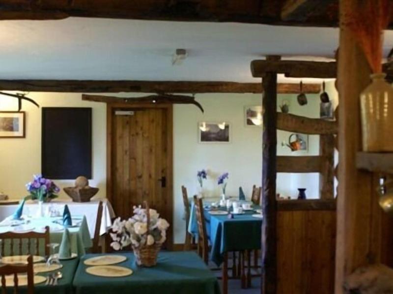 Middle Flass Lodge image