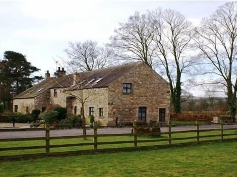 Middle Flass Lodge image
