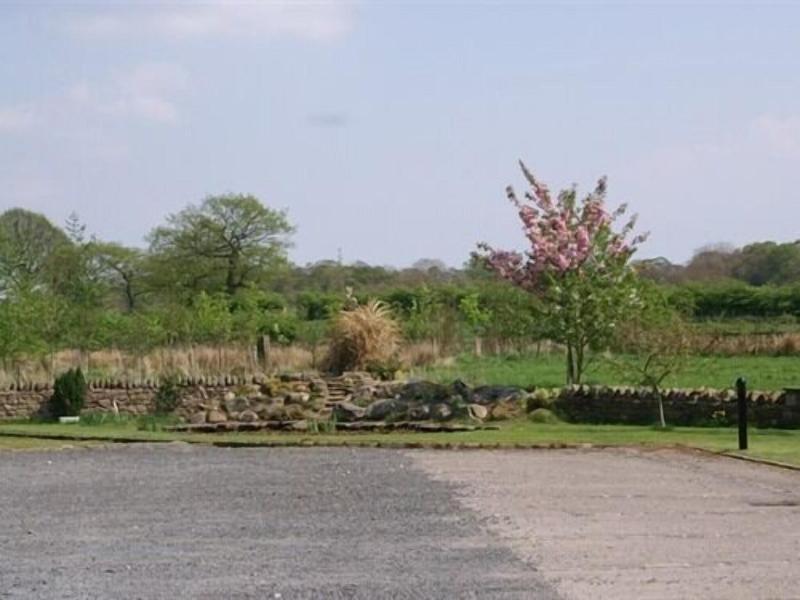 Middle Flass Lodge image
