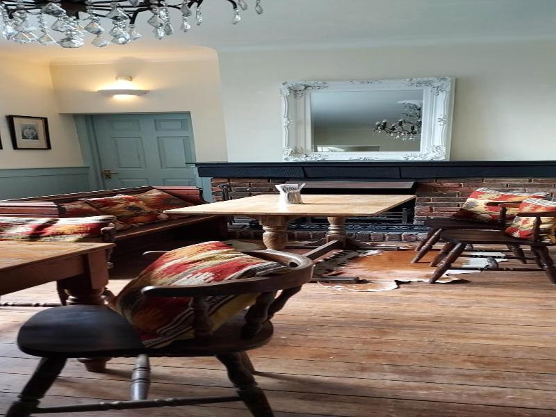 The Cricketers Inn image