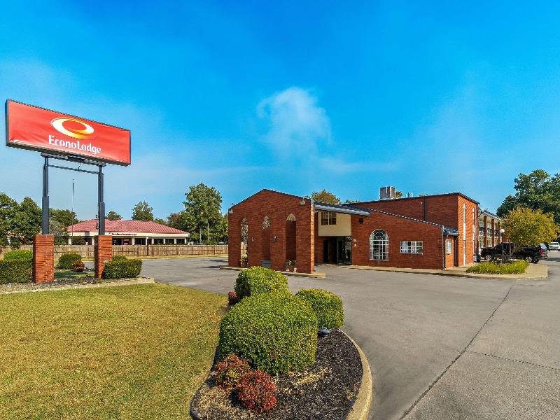 Econo Lodge Kennett image