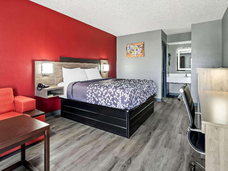 Econo Lodge Kennett image