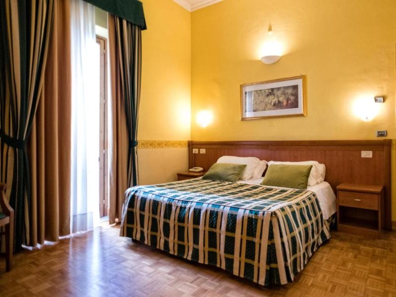 Grand Hotel Italia image