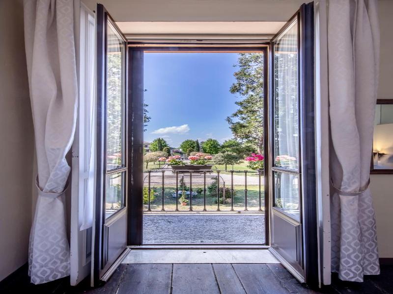 Villa Liberty image