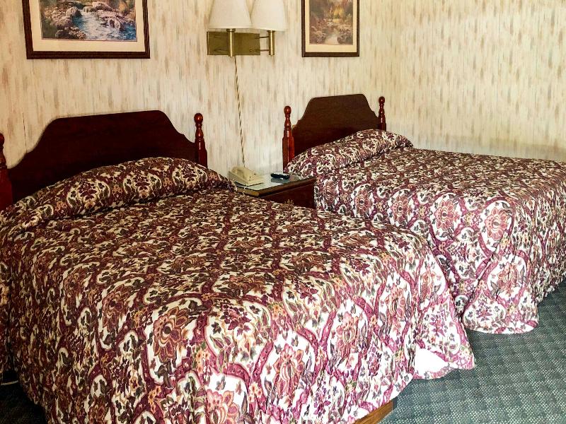 Pleasant Valley Motel West Stockbridge image