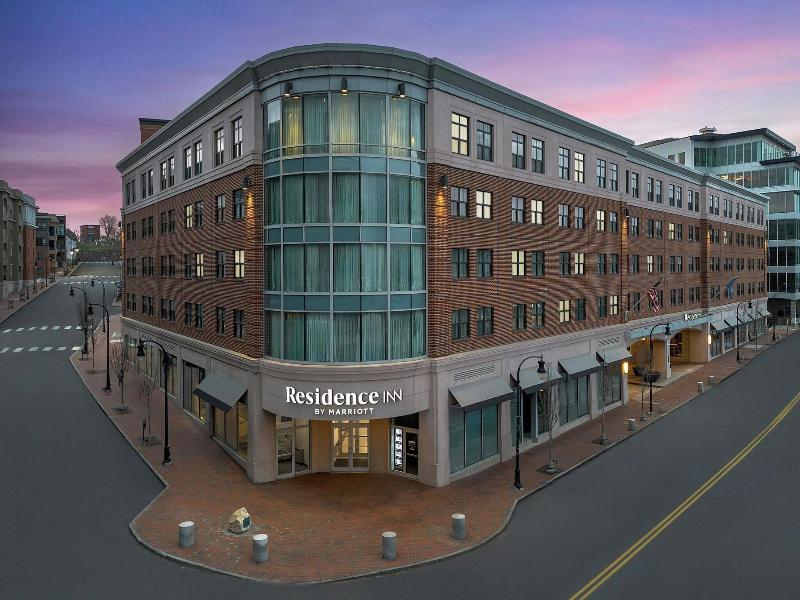 Residence Inn By Marriott Portland Downtown Waterf image