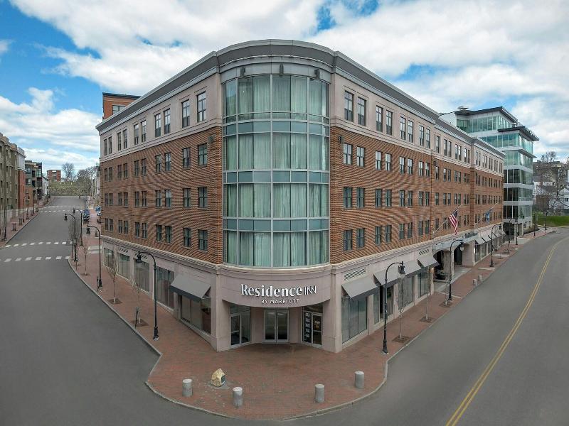 Residence Inn By Marriott Portland Downtown Waterf image
