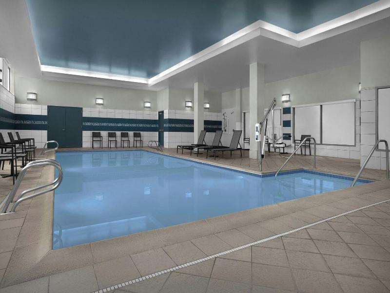 Residence Inn By Marriott Portland Downtown Waterf image