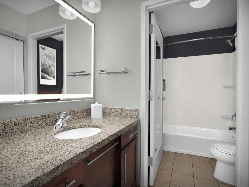 Residence Inn By Marriott Portland Downtown Waterf image