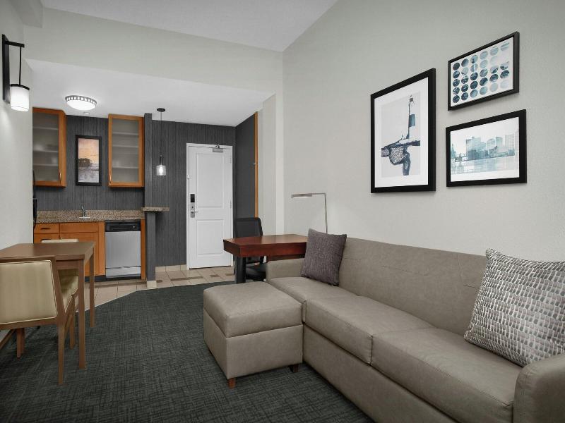 Residence Inn By Marriott Portland Downtown Waterf image