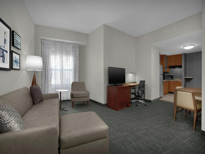 Residence Inn By Marriott Portland Downtown Waterf image