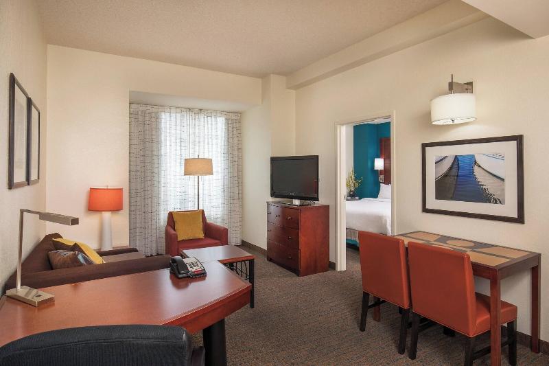 Residence Inn By Marriott Portland Downtown Waterf image