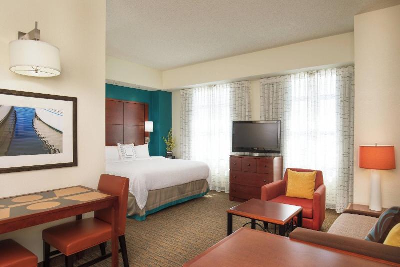 Residence Inn By Marriott Portland Downtown Waterf image