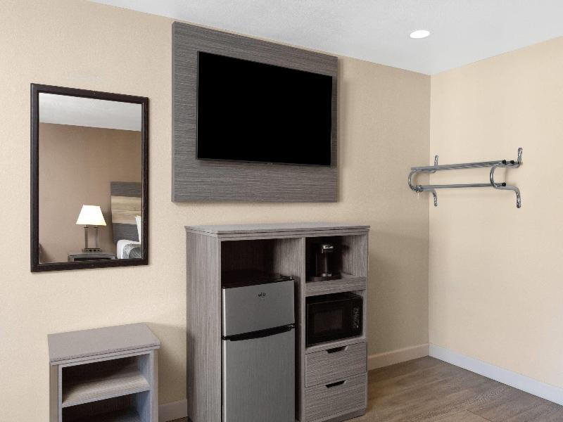 Travelodge by Wyndham Banning Casino & Outlet Mall image