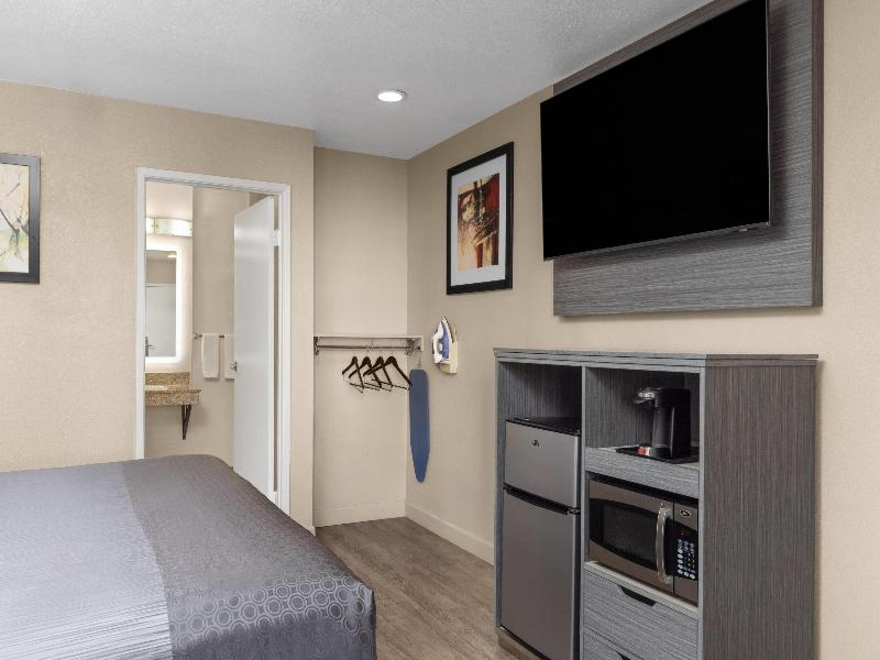Travelodge by Wyndham Banning Casino & Outlet Mall image