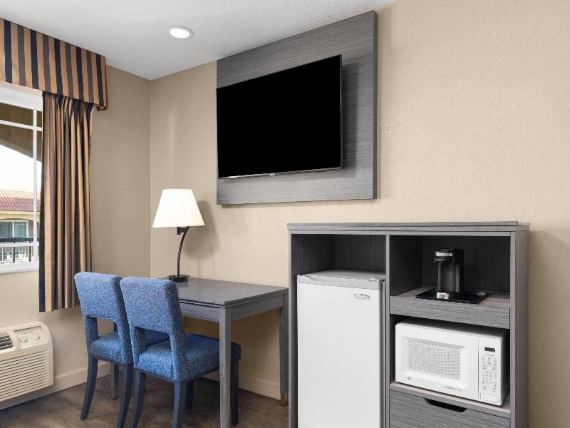 Travelodge by Wyndham Banning Casino & Outlet Mall image