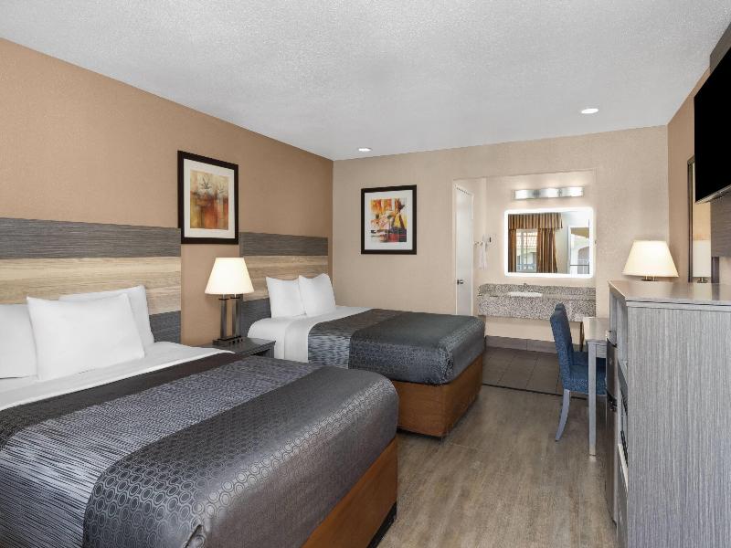 Travelodge by Wyndham Banning Casino & Outlet Mall image