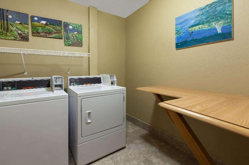 AmericInn by Wyndham Petoskey image