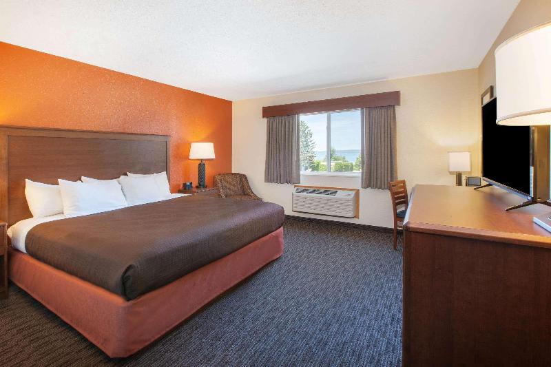 Bed room