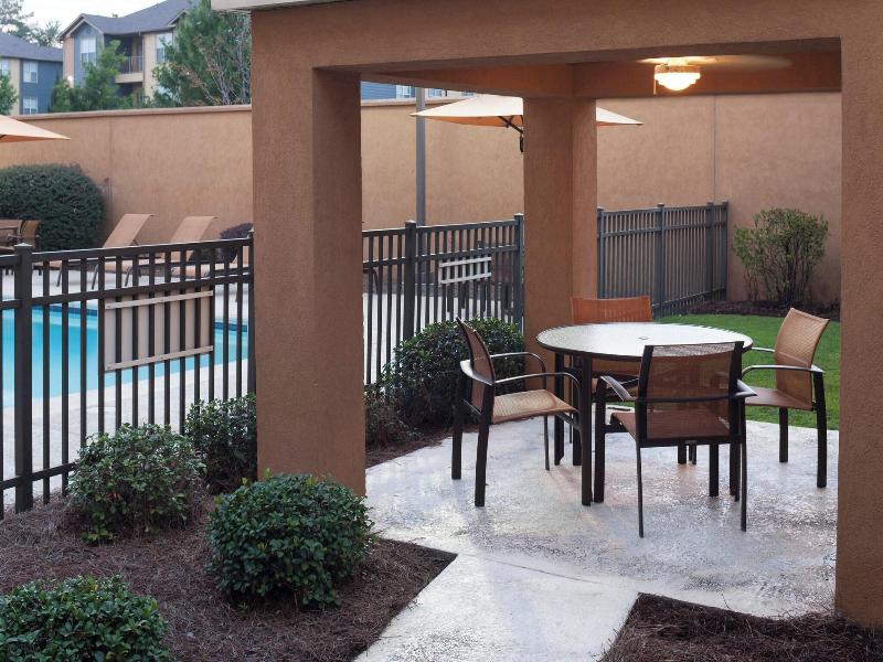 Courtyard By Marriott Hattiesburg